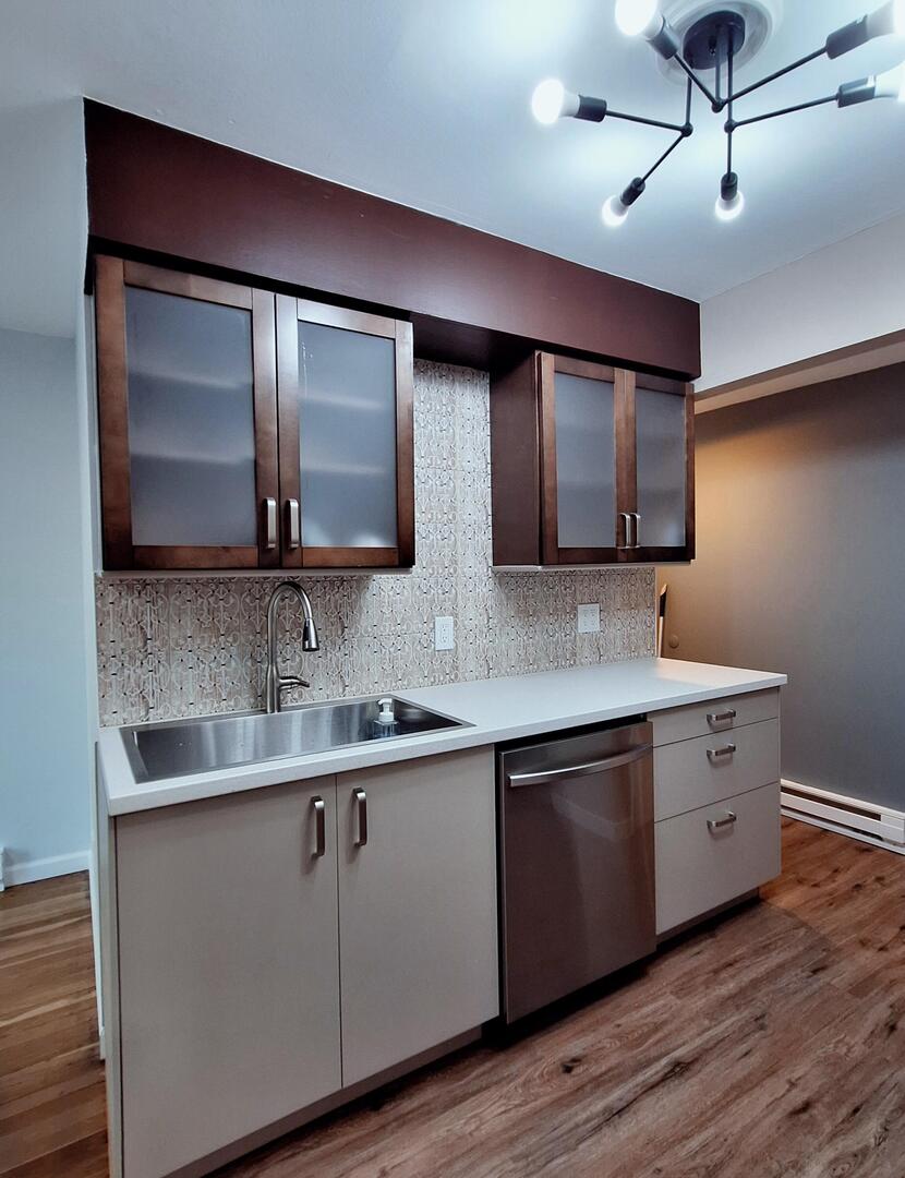 18W085 14th Street