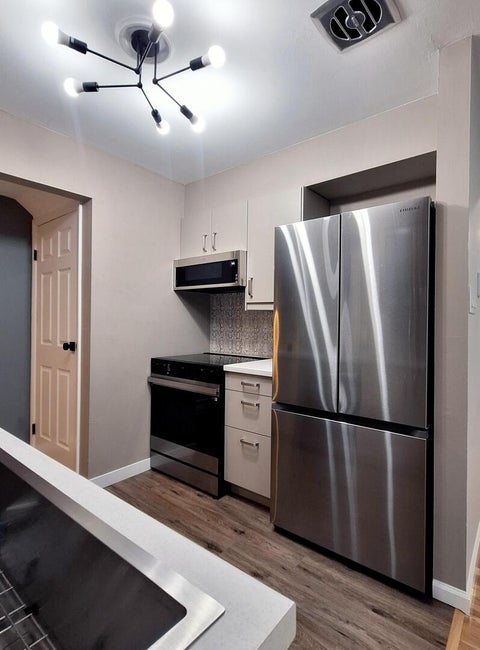 Tiny photo for 18W085 14th Street, Villa Park, IL 60181 (MLS # 12776342)