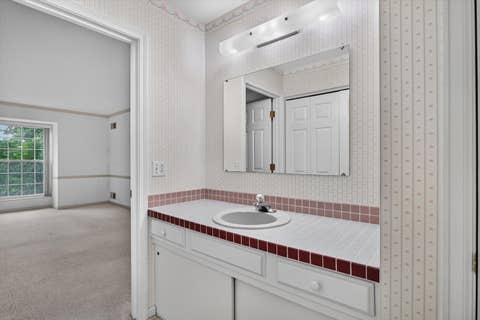 Tiny photo for 5200 CARRIAGEWAY Drive #317, Rolling Meadows, IL 60008 (MLS # 12739652)