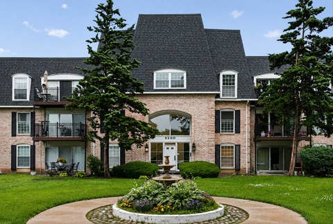 Tiny photo for 5200 CARRIAGEWAY Drive #317, Rolling Meadows, IL 60008 (MLS # 12739652)