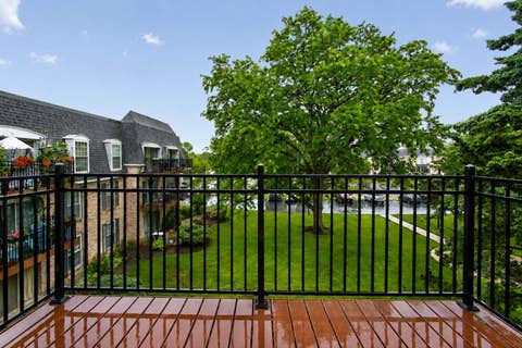 Tiny photo for 5200 CARRIAGEWAY Drive #317, Rolling Meadows, IL 60008 (MLS # 12739652)