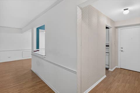Tiny photo for 5200 CARRIAGEWAY Drive #317, Rolling Meadows, IL 60008 (MLS # 12739652)