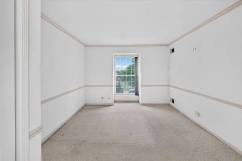Tiny photo for 5200 CARRIAGEWAY Drive #317, Rolling Meadows, IL 60008 (MLS # 12739652)