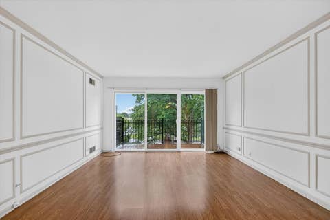Tiny photo for 5200 CARRIAGEWAY Drive #317, Rolling Meadows, IL 60008 (MLS # 12739652)
