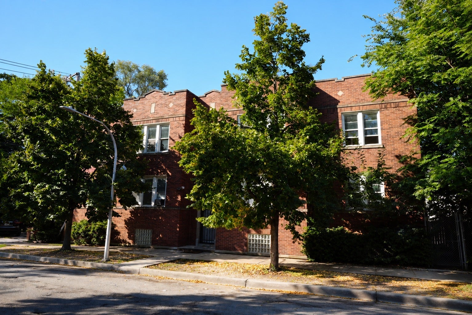 510 W 75TH Street