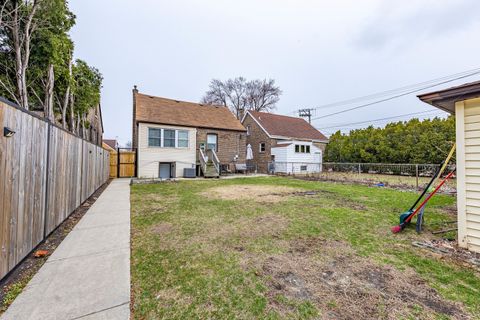 Tiny photo for 3938 W 66th Place, Chicago, IL 60629 (MLS # 12639651)
