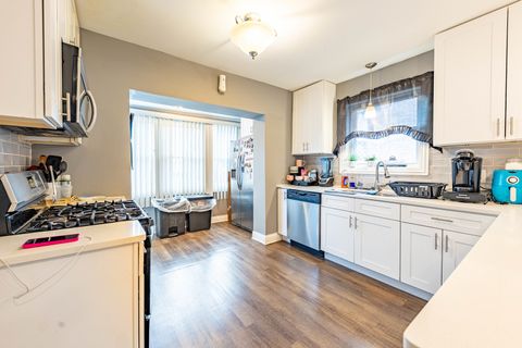Tiny photo for 3938 W 66th Place, Chicago, IL 60629 (MLS # 12639651)