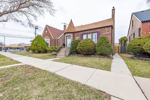 Tiny photo for 3938 W 66th Place, Chicago, IL 60629 (MLS # 12639651)