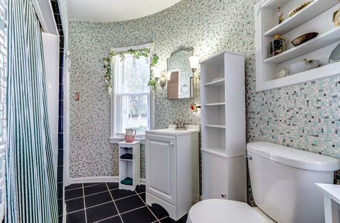 Tiny photo for 1606 Edgewood Avenue, Chicago Heights, IL 60411 (MLS # 12509310)