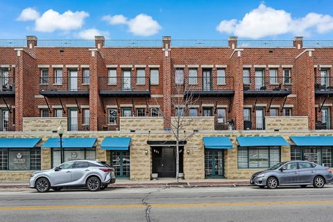 210 N Cass Avenue 6 Westmont IL 60559