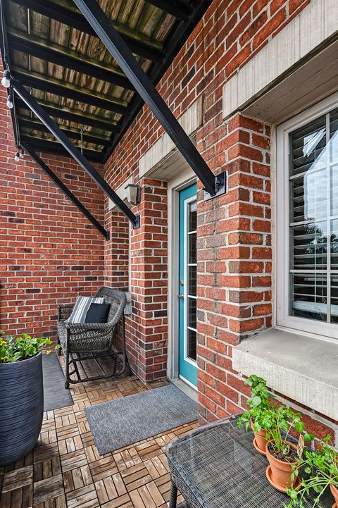 Tiny photo for 210 N Cass Avenue #6, Westmont, IL 60559 (MLS # 12602150)