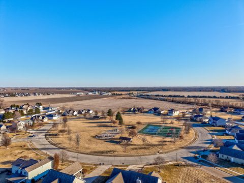 Tiny photo for 1239 Tower Drive, Ottawa, IL 61350 (MLS # 12576150)