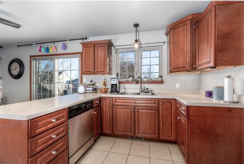 Tiny photo for 1239 Tower Drive, Ottawa, IL 61350 (MLS # 12576150)