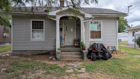 Photo of 1923 Minton Street, Murphysboro, IL 62966 (MLS # 12769990)