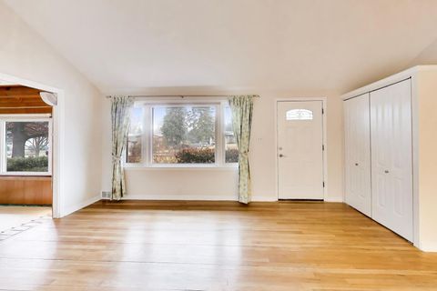 Tiny photo for 27W734 Parkview Avenue, Warrenville, IL 60555 (MLS # 12584799)