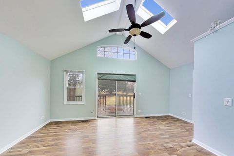 Tiny photo for 27W734 Parkview Avenue, Warrenville, IL 60555 (MLS # 12584799)