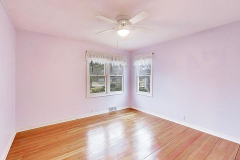 Tiny photo for 27W734 Parkview Avenue, Warrenville, IL 60555 (MLS # 12584799)