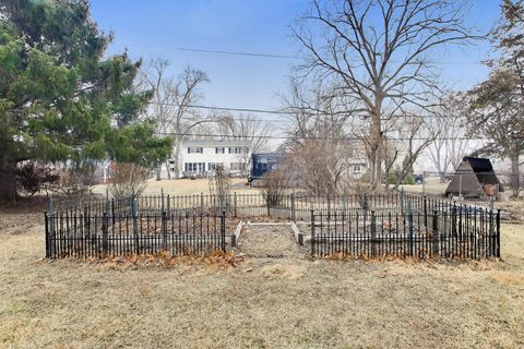 Tiny photo for 27W734 Parkview Avenue, Warrenville, IL 60555 (MLS # 12584799)