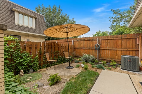 Tiny photo for 2128 W 111th Street #A, Chicago, IL 60643 (MLS # 12719455)
