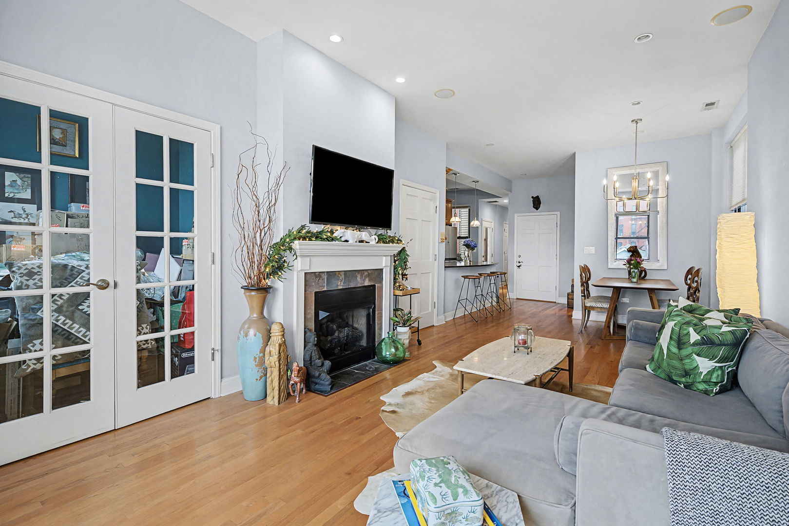 1640 W Ohio Street 3