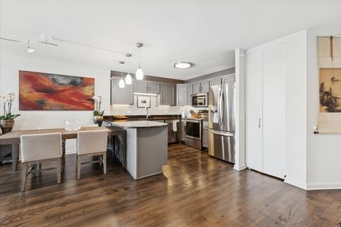 Tiny photo for 5415 N Sheridan Road #4805, Chicago, IL 60640 (MLS # 12485777)