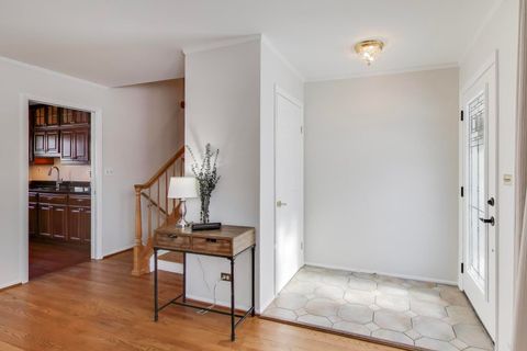 Tiny photo for 504 W Braeside Drive, Arlington Heights, IL 60004 (MLS # 12549281)