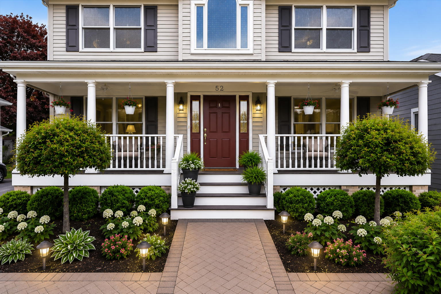 Properties 2 52 W Glenlake Avenue
