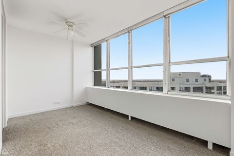 Tiny photo for 655 W IRVING PARK Road #3116, Chicago, IL 60613 (MLS # 12508931)