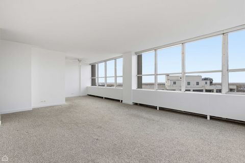 Tiny photo for 655 W IRVING PARK Road #3116, Chicago, IL 60613 (MLS # 12508931)