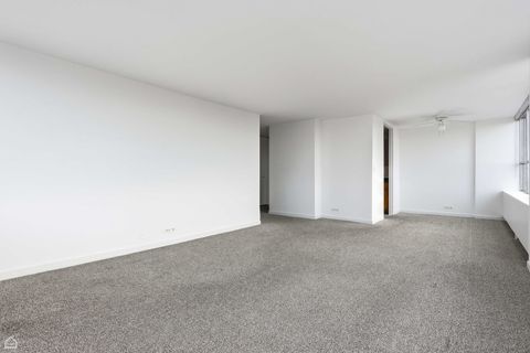 Tiny photo for 655 W IRVING PARK Road #3116, Chicago, IL 60613 (MLS # 12508931)