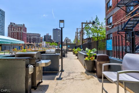 Tiny photo for 655 W IRVING PARK Road #3116, Chicago, IL 60613 (MLS # 12508931)