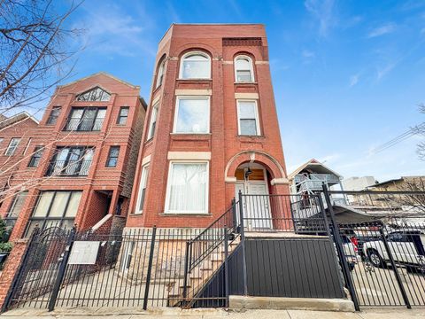 2735 W Potomac Avenue 3 Chicago IL 60622