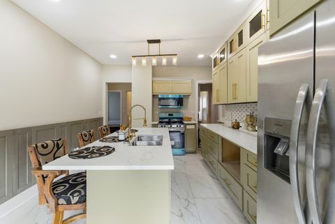 Tiny photo for 5915 W Iowa Street, Chicago, IL 60651 (MLS # 12507554)