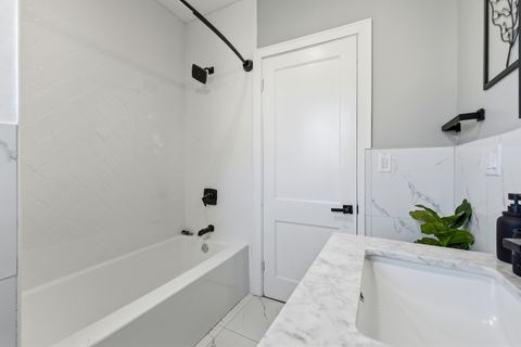 Tiny photo for 5915 W Iowa Street, Chicago, IL 60651 (MLS # 12507554)