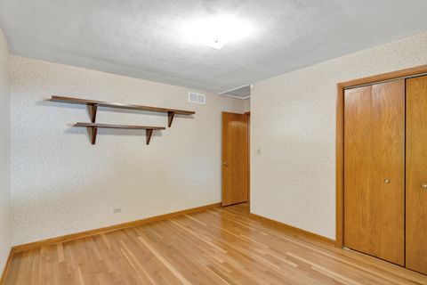 Tiny photo for 1666 Lin Lor Court, Elgin, IL 60123 (MLS # 12505840)