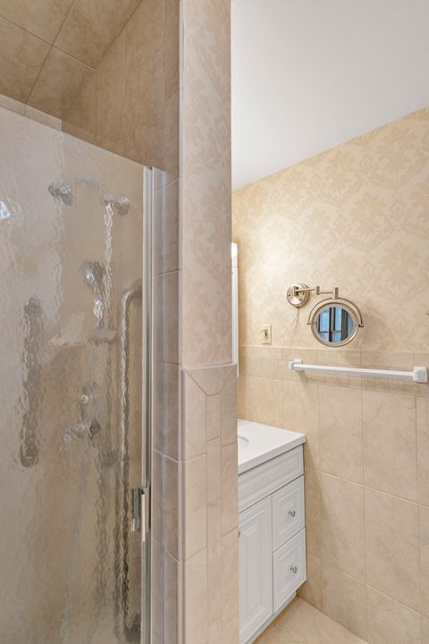 Tiny photo for 1666 Lin Lor Court, Elgin, IL 60123 (MLS # 12505840)