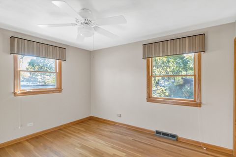 Tiny photo for 1666 Lin Lor Court, Elgin, IL 60123 (MLS # 12505840)