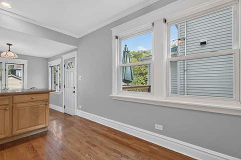 Tiny photo for 532 S Grove Avenue, Oak Park, IL 60304 (MLS # 12708477)