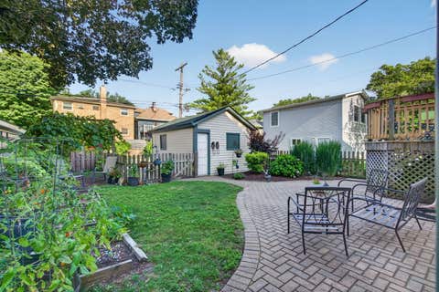 Tiny photo for 532 S Grove Avenue, Oak Park, IL 60304 (MLS # 12708477)