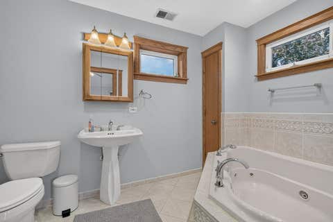 Tiny photo for 532 S Grove Avenue, Oak Park, IL 60304 (MLS # 12708477)