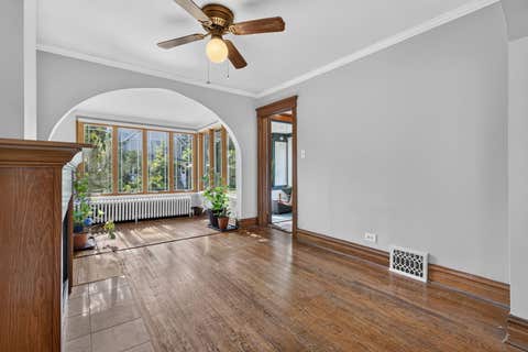 Tiny photo for 532 S Grove Avenue, Oak Park, IL 60304 (MLS # 12708477)