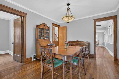 Tiny photo for 532 S Grove Avenue, Oak Park, IL 60304 (MLS # 12708477)