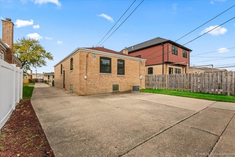 Tiny photo for 10241 S Albany Avenue, Chicago, IL 60655 (MLS # 12797752)