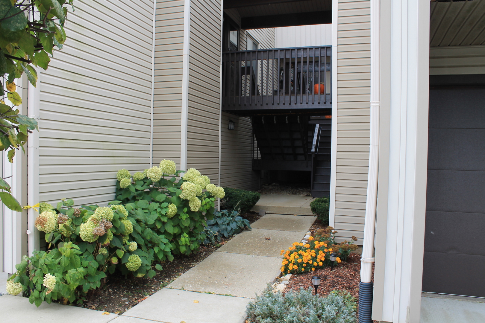 69 White Oaks Road 69