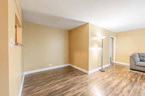 Tiny photo for 7337 S South Shore Drive #326, Chicago, IL 60649 (MLS # 12510142)