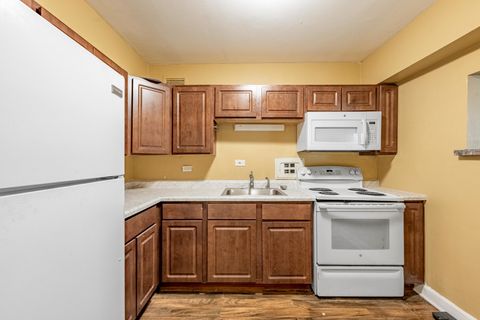 Tiny photo for 7337 S South Shore Drive #326, Chicago, IL 60649 (MLS # 12510142)