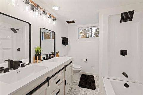 Tiny photo for 27 Maple Avenue, Lake Zurich, IL 60047 (MLS # 12517276)