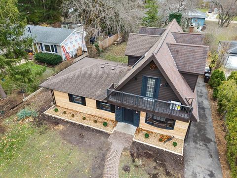 Tiny photo for 27 Maple Avenue, Lake Zurich, IL 60047 (MLS # 12517276)