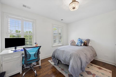 Tiny photo for 5615 Childs Avenue, Hinsdale, IL 60521 (MLS # 12640006)