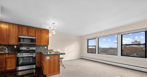 Tiny photo for 4880 N Marine Drive #606, Chicago, IL 60640 (MLS # 12532597)